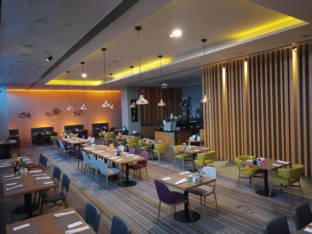 Hilton Garden Inn Erzincan Exterior photo
